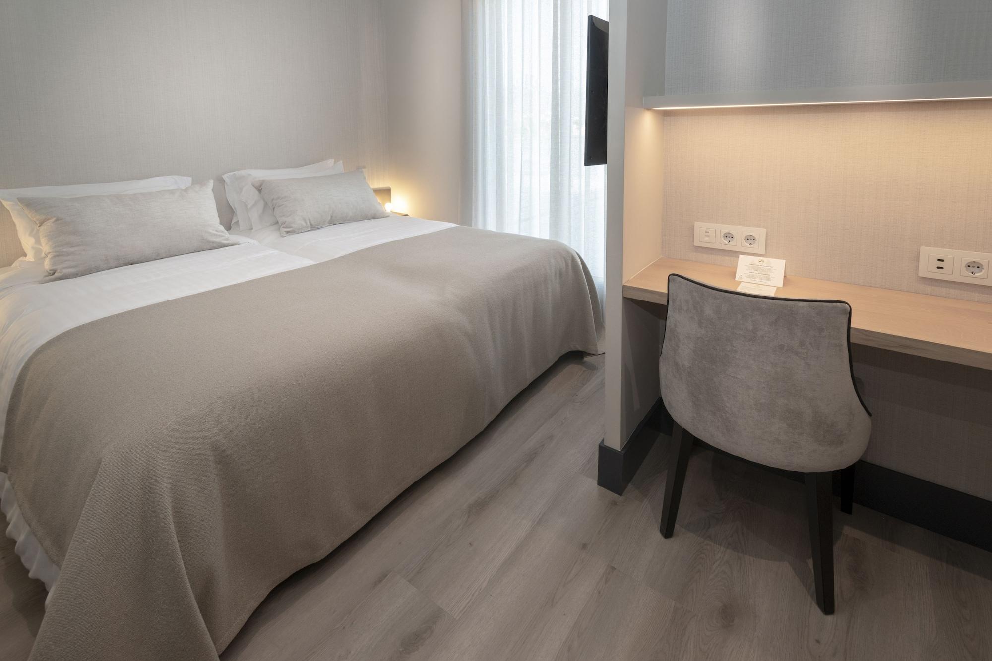 Bel Air Hotel Кастелдефелс Екстериор снимка